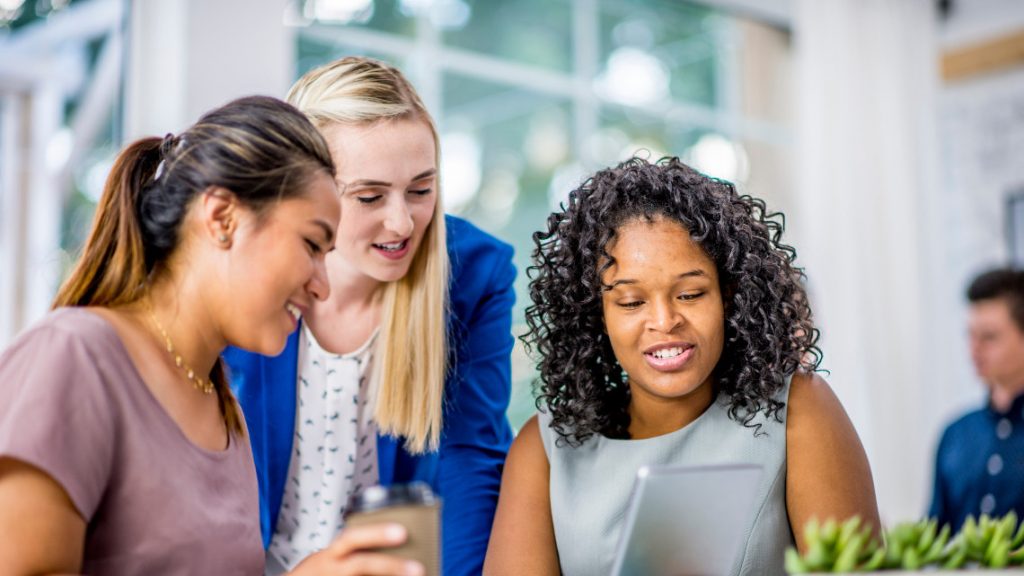 Image of a group of women business owners